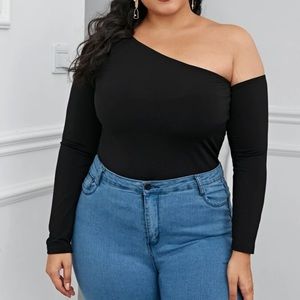 SHEIN Privé Plus Asymmetrical Neck Long Sleeve Top